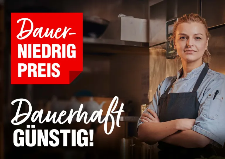 Auf dem Werbebanner ist eine Köchin zu sehen, daneben die Aufschrift "Dauerhaft günstig"
