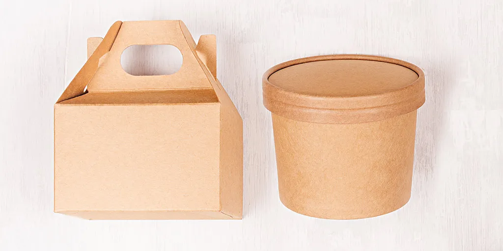Zu sehen sind 2 Take-Away-Verpackungen für Suppen und Speisen aus Karton